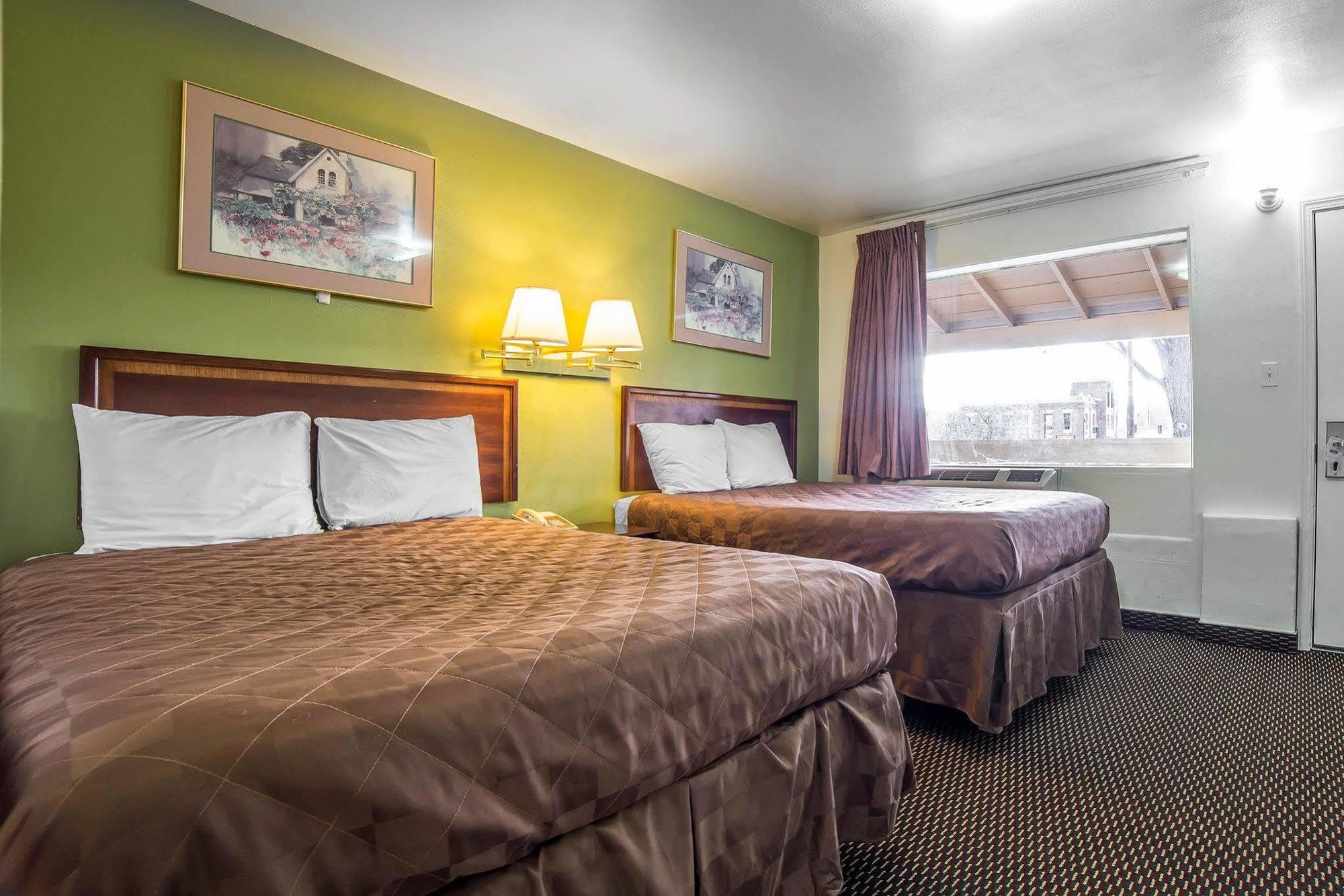 Rodeway Inn & Suites Pendleton Kültér fotó
